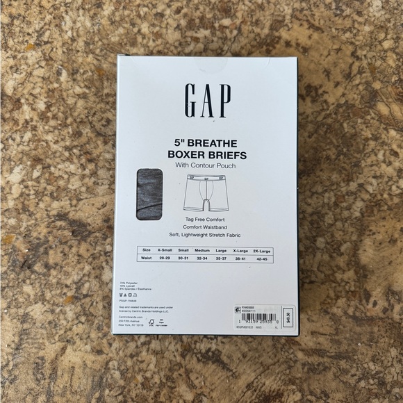 GAP Men’s 5” Breathable Boxer Briefs NEW in package
XL - Picture 2 of 2